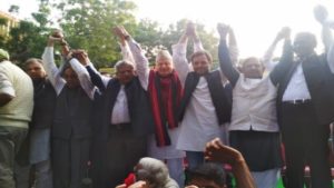 Farmers March: Yechury compares Modi with Duryodhan, opposition vows to remove Modi in 2019