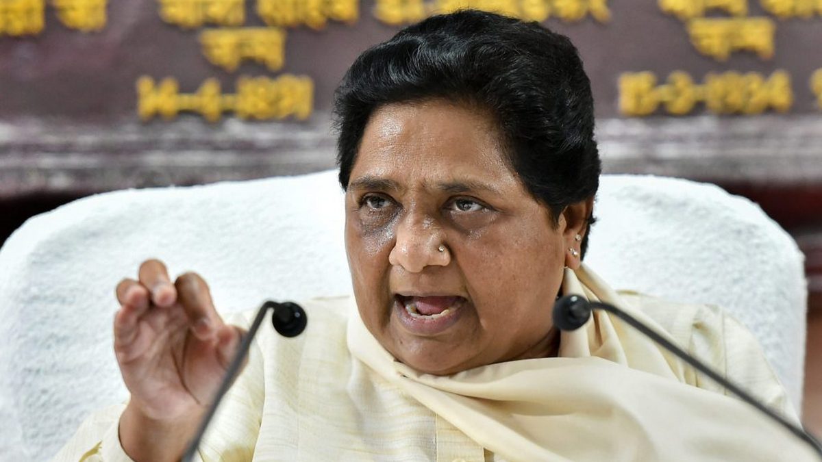 Mayawati raises concern over DM threatening Hathras victim’s family